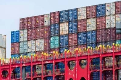 Drewry: Global Container Shipping Volume to Fall 1% in Response to Trump Trade Policies Drewry: Global Container Shipping Volume to Fall 1% in Response to Trump Trade Policies