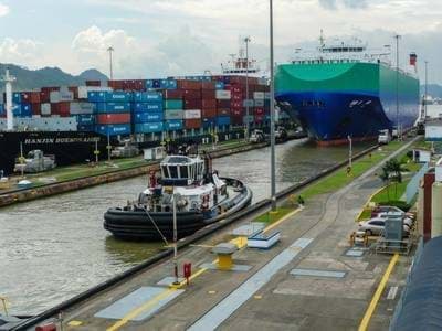 Panama Canal Traffic Rises in April Panama Canal Traffic Rises in April